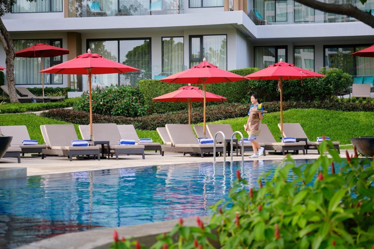 فندق Amari باتايا المظهر الخارجي الصورة The swimming pool at the hotel