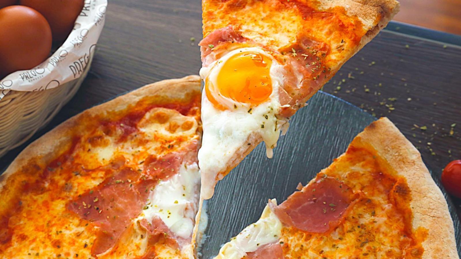 فندق Amari باتايا المظهر الخارجي الصورة A slice of egg pizza