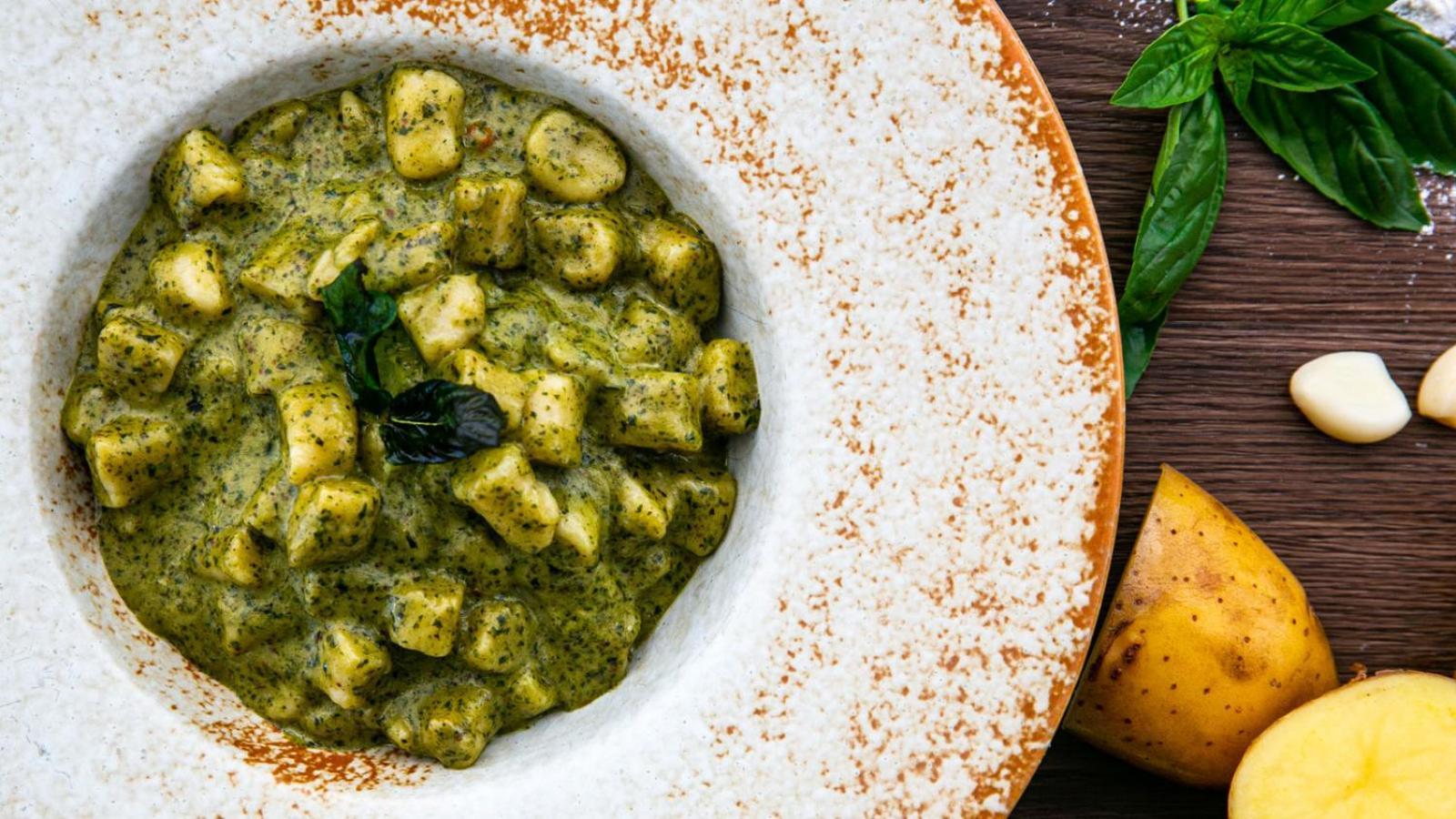 فندق Amari باتايا المظهر الخارجي الصورة A bowl of pesto